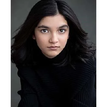 Shazdeh Kapadia - Age, Bio, Birthdate, Family, Networth & More