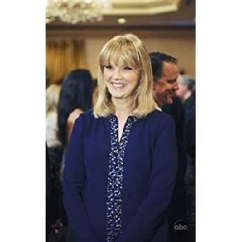 Shelley Long - Wiki, Bio, Networth, Birthdate, Family & More