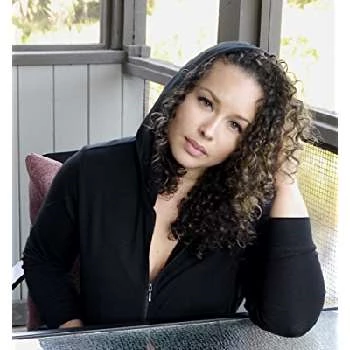 Shelley Thomas-Harts - Age, Bio, Birthdate, Family, Networth & More