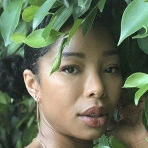 Simone Shepherd - Date Of Birth, Bio, Birthdate, Parents, Networth & More
