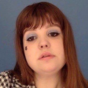 Chloe Sheppard - Networth, Bio, Wiki, Family, Birthday, Networth & More