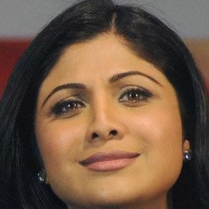 Shilpa Shetty - Age, Bio, Career, Family, Wiki, Networth & More