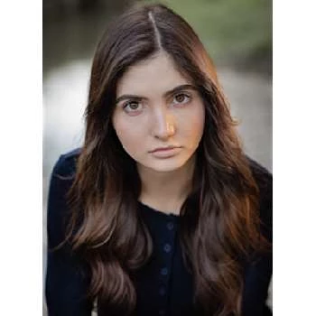 Shey Greyson - Age, Bio, Birthdate, Family, Networth & More