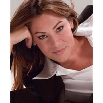 Shirley Bousquet - Age, Height, Birthdate, Bio, Family, Networth & More