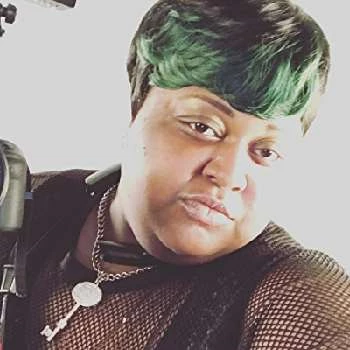 Shon Ayanna Biography