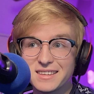 SHOOTABIRDIE - Wiki, Family, Bio, Birthdate, Networth & More