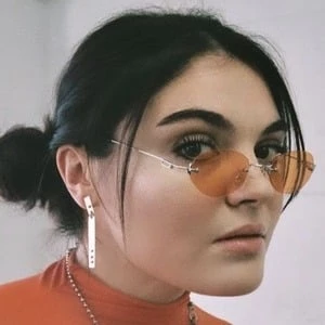 Samantha Short - Family, Bio, Birthdate,Age, Networth , Wiki& More