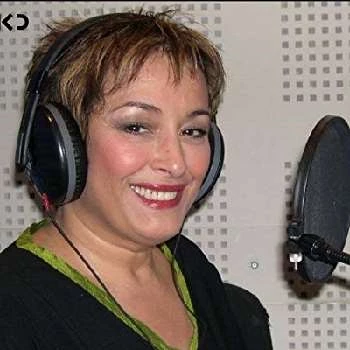 Shosh Atari - Age, Bio, Birthdate, Family, Networth & More