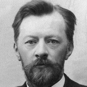 Vladimir Shukhov - Biography, Birthday, Wiki, Family, Networth & More