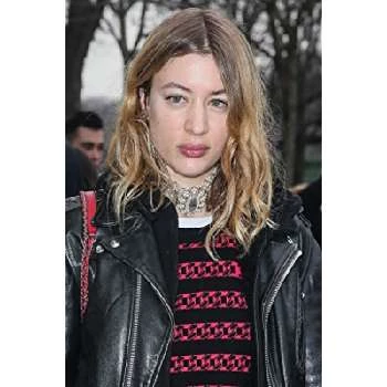 Sigrid Bouaziz - Age, Bio, Birthdate, Family, Networth & More