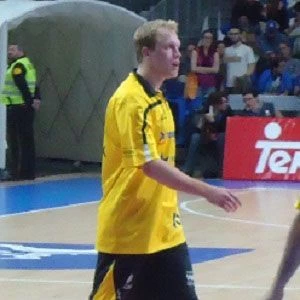 Luke Sikma - Birthplace, Bio, Wiki, Birthday, Family, Networth & More