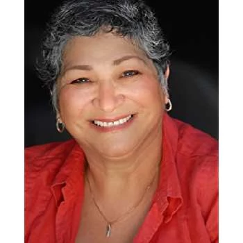 Silvia Curiel Biography