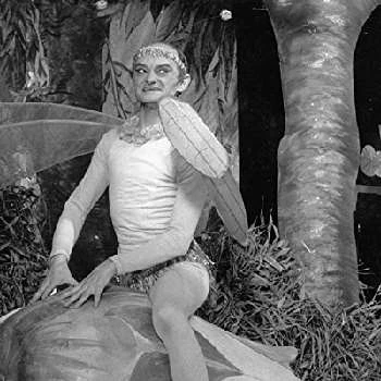 Sim - Age, Height, Birthdate, Family, Wiki & More