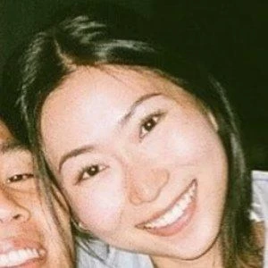 Hana Sim - Wiki, Bio, Birthdate, Networth, Family & More