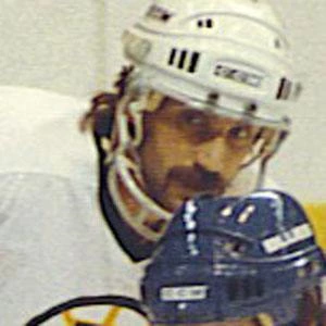 Charlie Simmer Biography