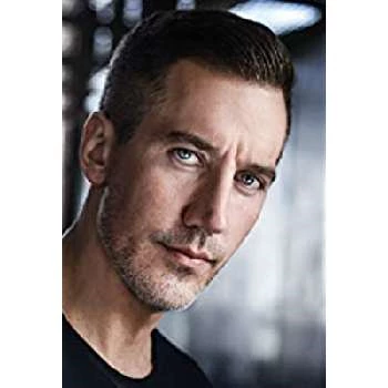 Simon Anderson - Age, Bio, Birthdate, Family, Networth & More