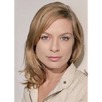 Simona Sbaffi - Age, Bio, Birthdate, Family, Networth & More