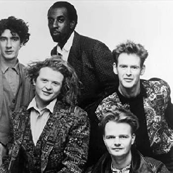 Simply Red - Age, Bio, Birthdate, Family, Networth & More