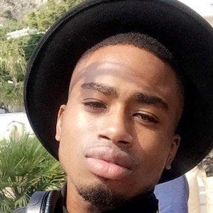 Nate Simpson Biography