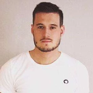 Charlie Sims Biography