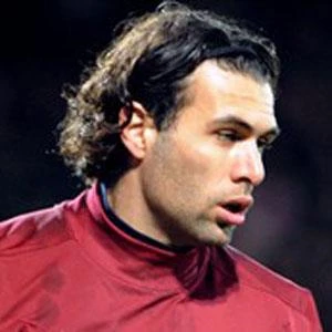 Salvatore Sirigu - Wiki, Bio, Birthdate, Networth, Family & More