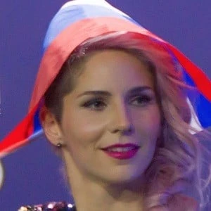 Lea Sirk - Age, Bio, Birthdate, Family, Networth & More