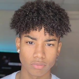 Slimedupmike - Parents, Networth, Bio, Birthdate, Family Wiki & More