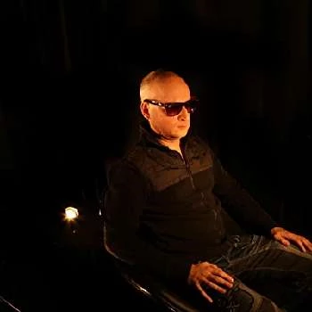 Sly Chapel - Age, Bio, Birthdate, Family, Networth & More