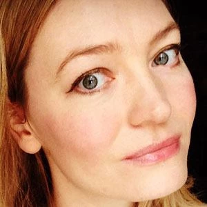Holly Smale Biography