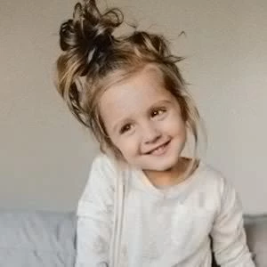 Finley Smallwood - Age, Height, Birthdate, Family, Wiki & More