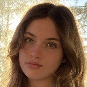 Shea Smeltzer - Parents, Networth, Bio, Birthdate, Family Wiki & More