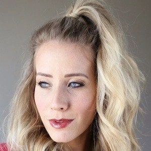 Abby Smith - Income, Birthday, Family, Bio, Networth & More