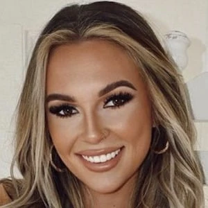 KT Smith - Date Of Birth, Bio, Birthdate, Parents, Networth & More