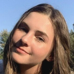 Lexi Smith Biography