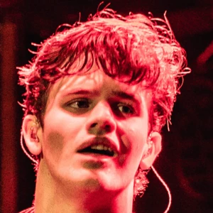 Payton Smith Biography