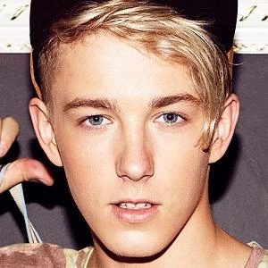 Wade Smith - Age, Height, Birthdate, Bio, Family, Networth & More