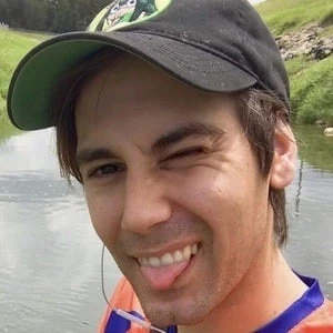 Taylor Reid Smith - Income, Birthday, Family, Bio, Networth & More