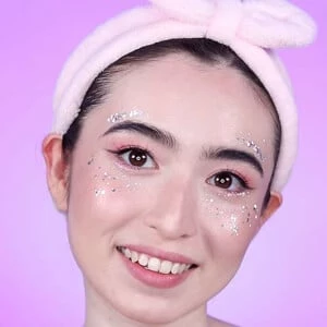 Snega - Height, Bio, Wiki, Family, Birthplace, Networth & More