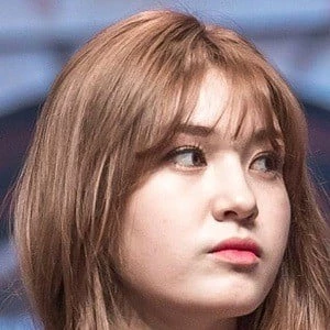 Somi - Adderess, Bio, Birthdate, Family, Wiki & More