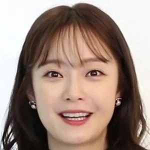 Jeon So-min - Wiki, Family, Bio, Birthdate, Networth & More