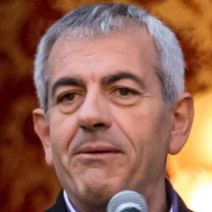 Carlos Sobera Biography