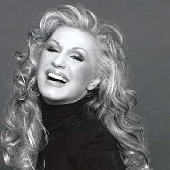 Sofi Zanninou - Networth, Bio,Birthdate, Family, Wiki & More