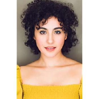 Sofia Dobrushin - Age, Bio, Birthdate, Family, Networth & More