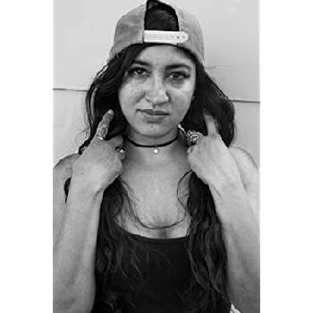 Sofia Khan - Age, Bio, Birthdate, Family, Networth & More