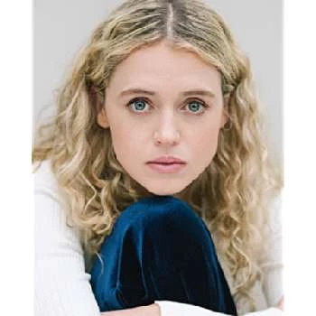 Sofia Oxenham - Age, Bio, Birthdate, Family, Networth & More