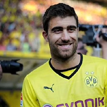 Sokratis Papastathopoulos - Age, Bio, Birthdate, Family, Networth & More