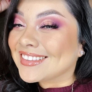 Jenny Solares - Birthdate, Age, Family, Bio, Networth & More