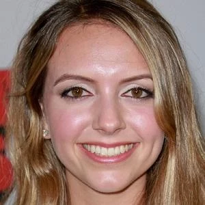 Olivia Somerlyn - Family, Bio, Birthday, Family, Income & More