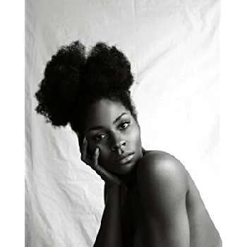 Somkele Iyamah-Idhalama - Age, Bio, Birthdate, Family, Networth & More