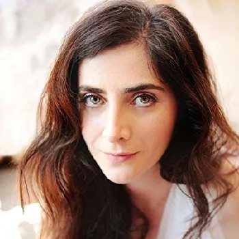 Sona Tatoyan - Age, Bio, Career, Family, Wiki, Networth & More